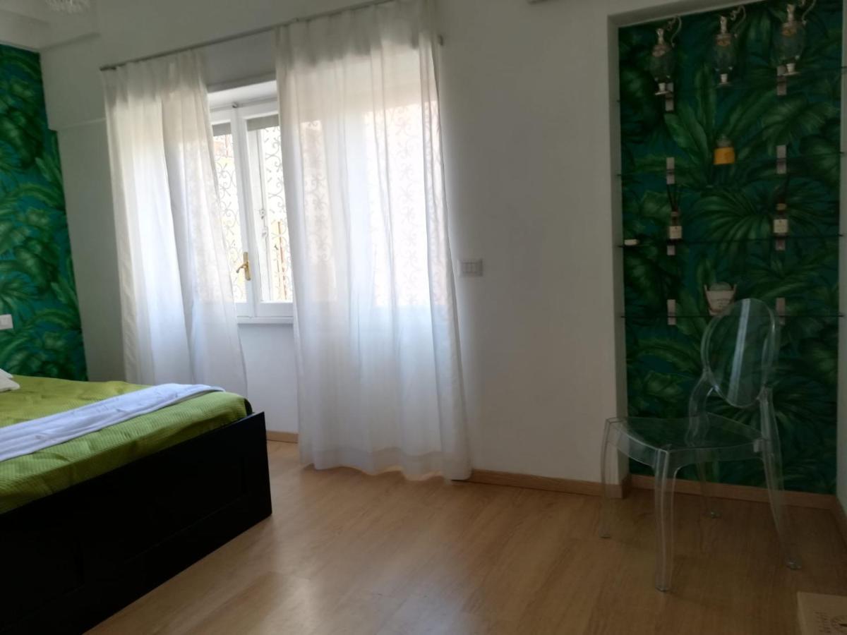 Vanity Apartment - 4 Bedrooms With 4 Bathrooms - Ac & Wifi Rome Bagian luar foto