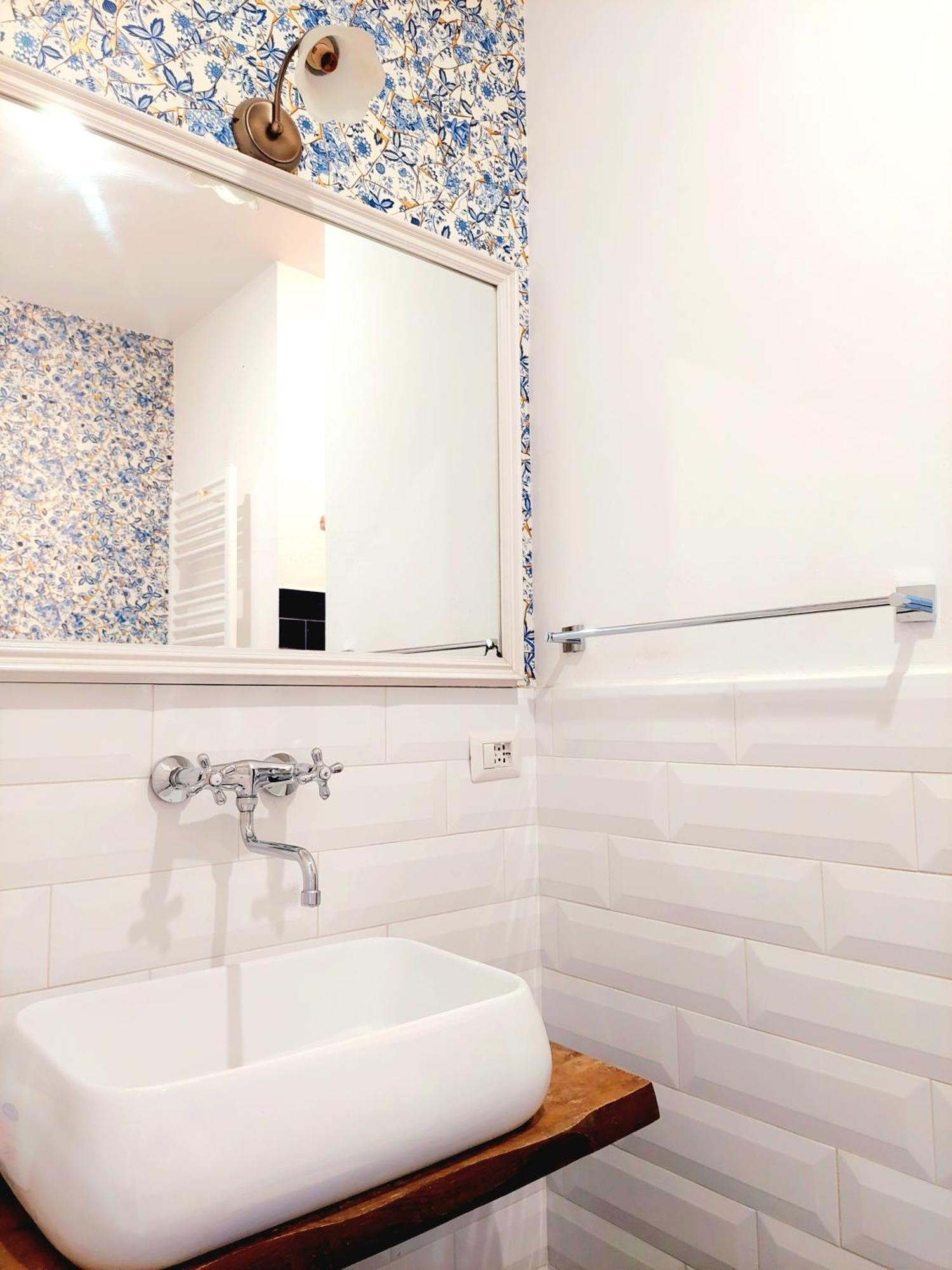 Vanity Apartment - 4 Bedrooms With 4 Bathrooms - Ac & Wifi Rome Bagian luar foto